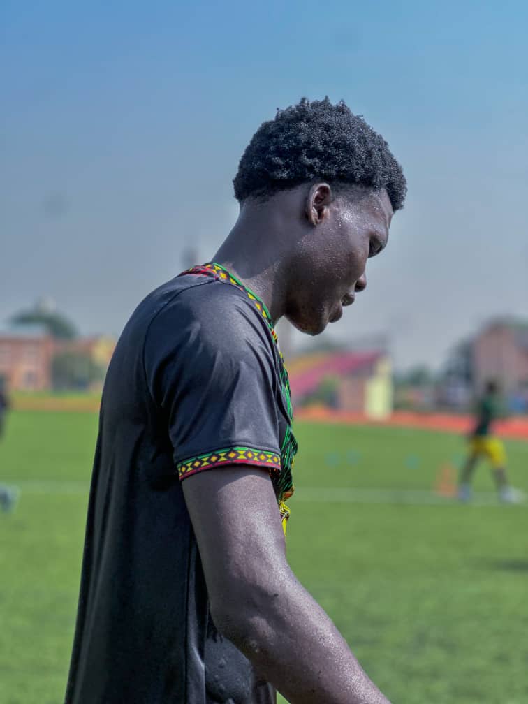 Zoumana Ballo (ZB7) marche sur l'eau !